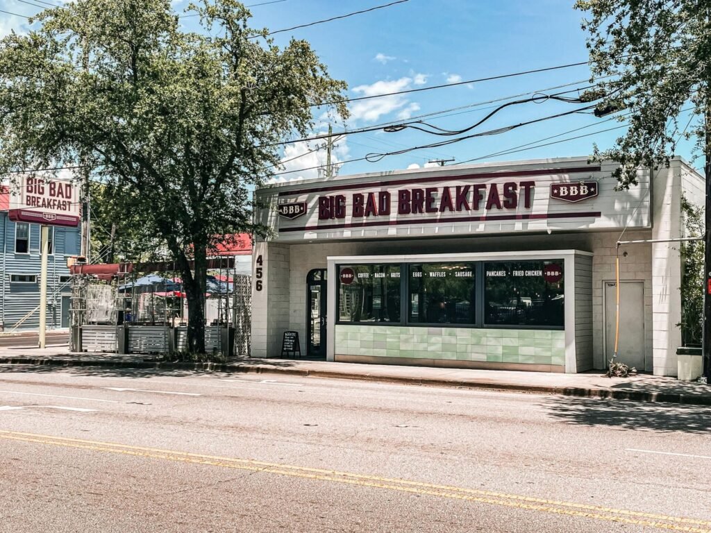 Find Sunday Brunch Deals Charleston SC This Weekend